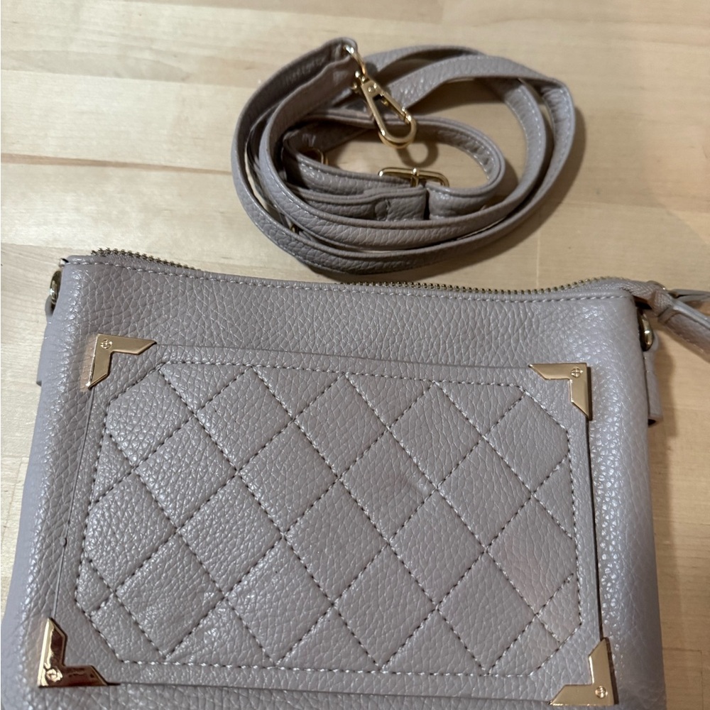 Elegant Gray Quilted Crossbody Bag